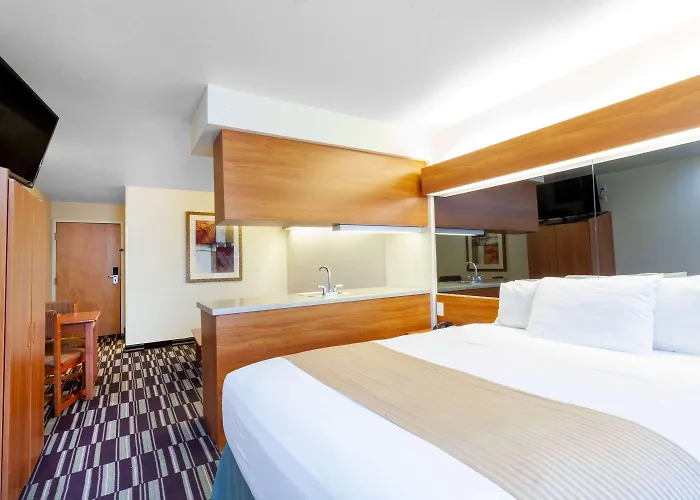Microtel & By Wyndham Gulf Shores