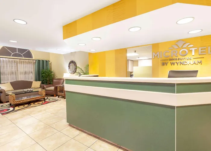 Microtel & By Wyndham Hotel 3*