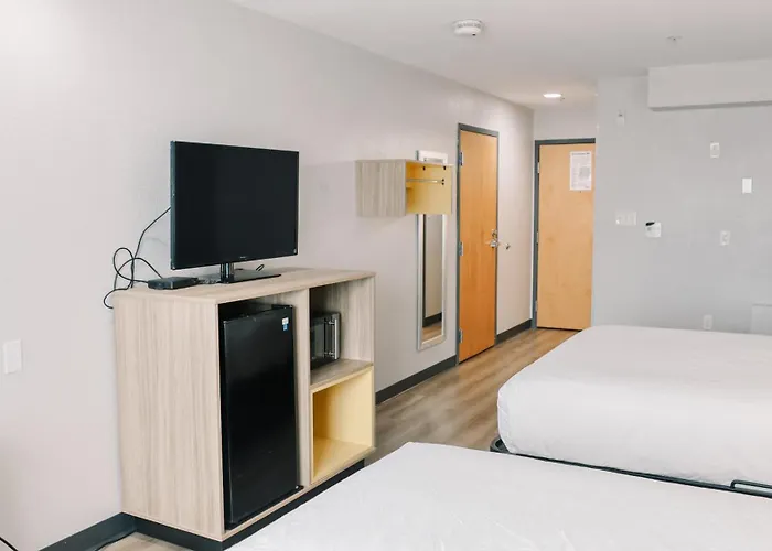Microtel & By Wyndham Hotel Gulf Shores