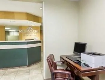 Microtel & By Wyndham Hotel 3*