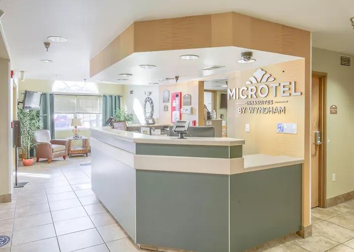 Microtel & By Wyndham Hotel